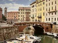 Ingrandisci in finestra separata